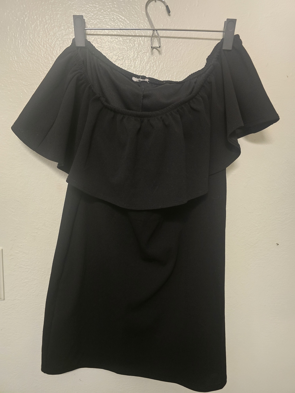 Source Unknown Black Off-the-Shoulder Mini Dress